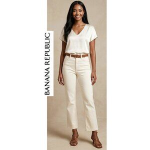 BANANA REPUBLIC - High rise crop boot jean in ecru wash (Size: 30 Long)